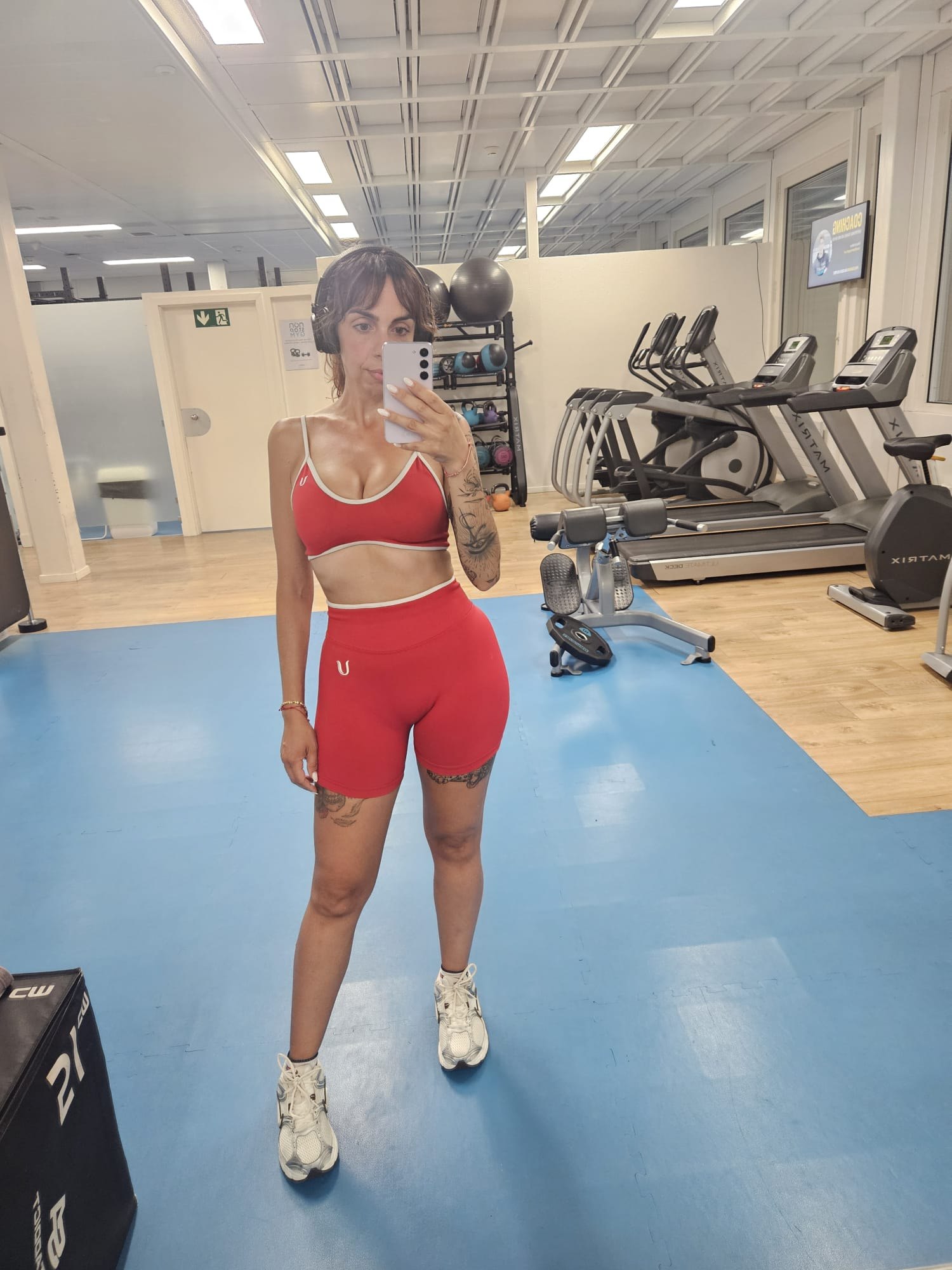 Carina Famoso à la salle de sport